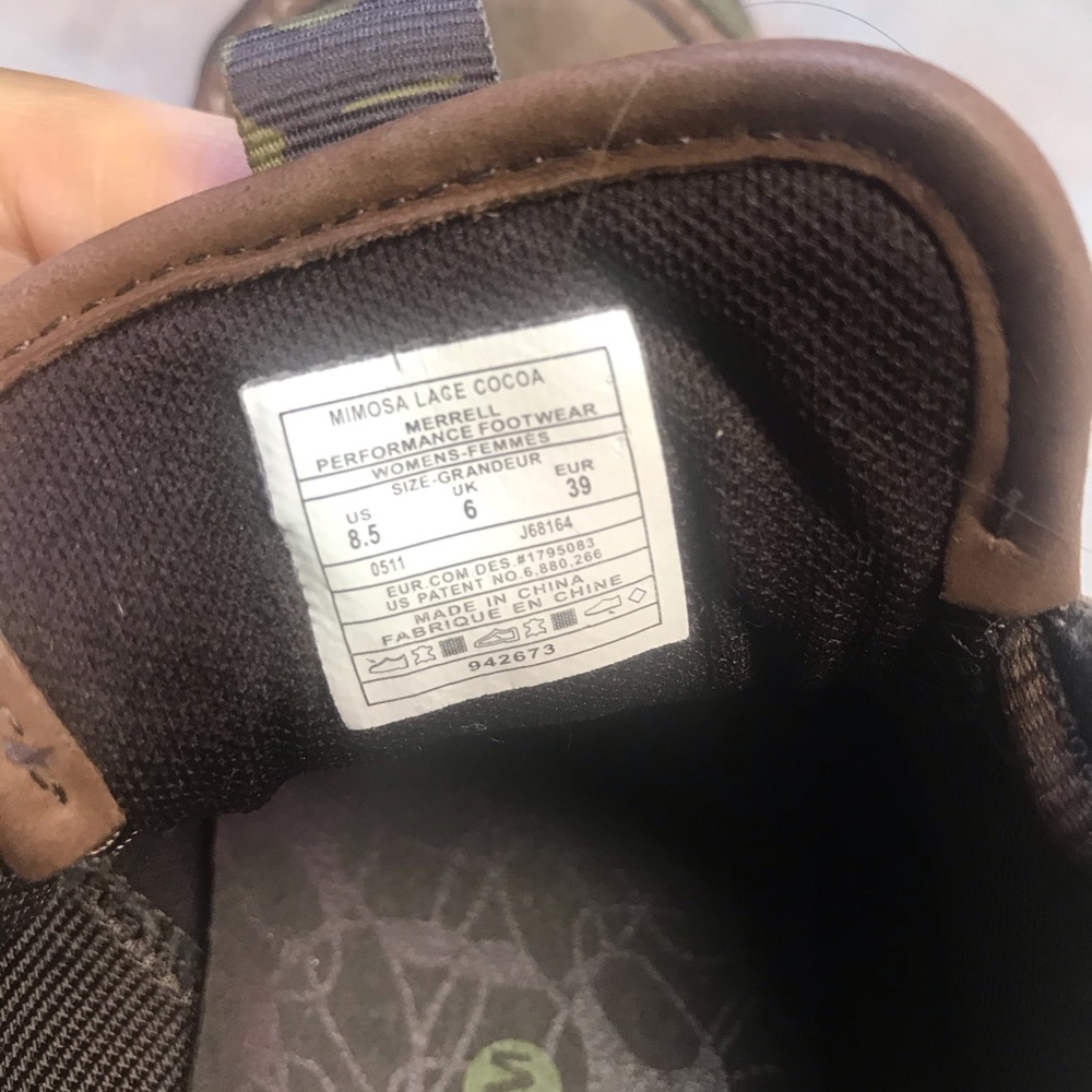 Merrell Suede Sneaker Style Flats 8.5 - Picture 7 of 8